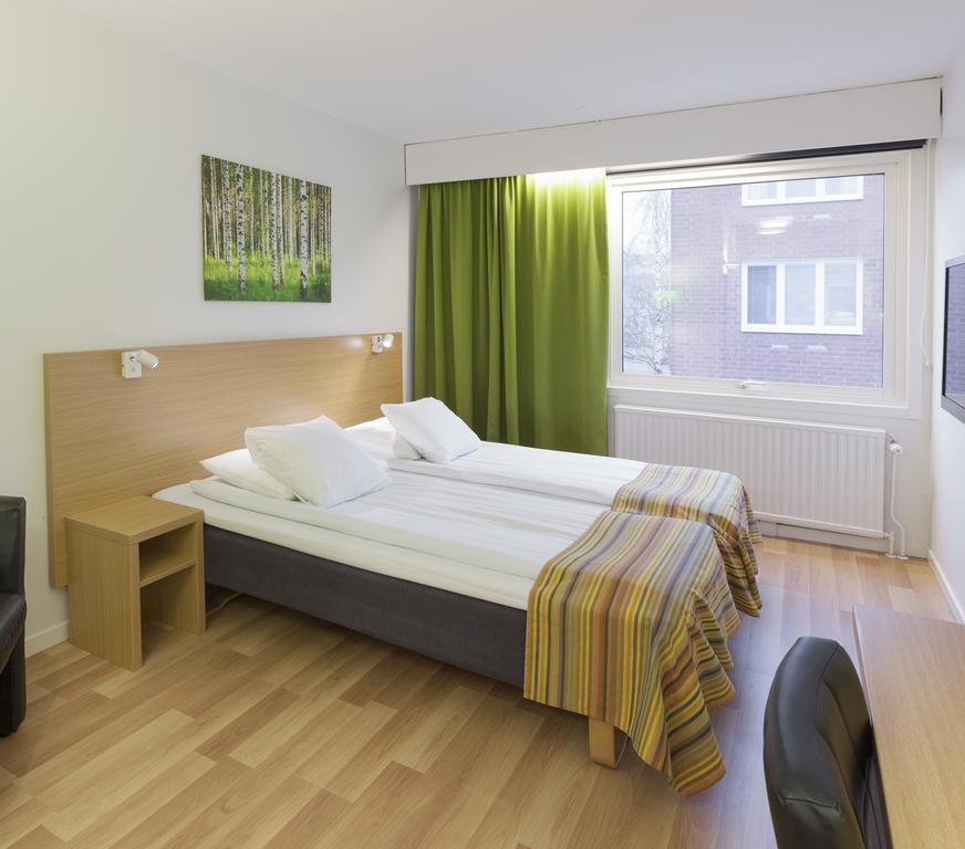 First Hotel Dragonen Умео Номер фото